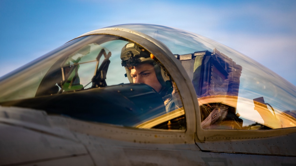 CENTCOM Completes 'Wave Of Strikes' On IRGC Targets — Iran Retaliates With Ballistic Missiles At Jordan And Bahrain centcom wave strikes iran jordan bahrain
