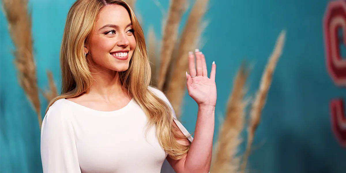 SKIN IN THE GAME: Sydney Sweeney shrugs off female athletes  triggered by naked ad emale athletes triggered by naked ad 1