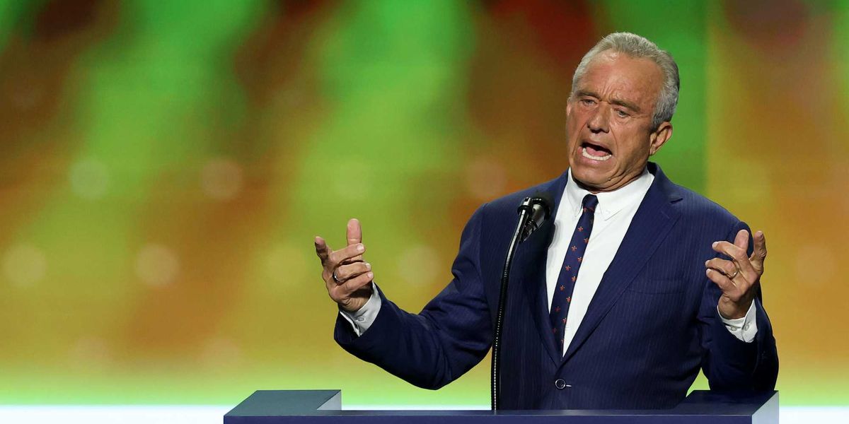 'Bobby brought the HEAT': Praise ROLLS IN for Kennedy's FIERY speech at Republican Midterm Convention image 799