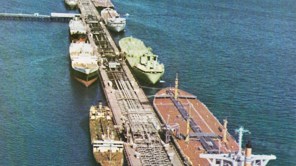Reuters Bombshell: Iran And China Running Billion-Dollar Secret Barter Network To Bypass U.S. Sanctions — Military Gear Included iran china barter sanctions dodge 1024x576 1