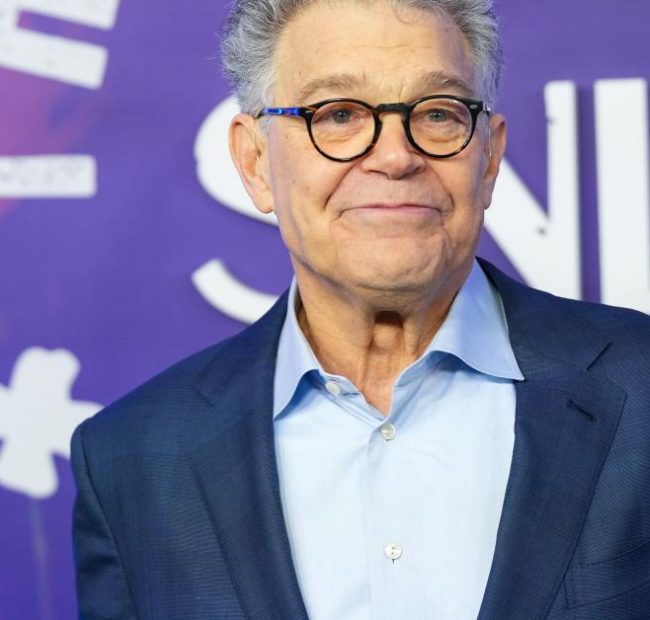 Former Sen Al Franken, other Jewish Americans endorse Michigan Democratic Senate candidate El-Sayed